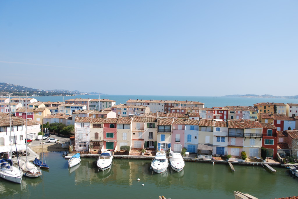 Apartments for sale in Port Grimaud