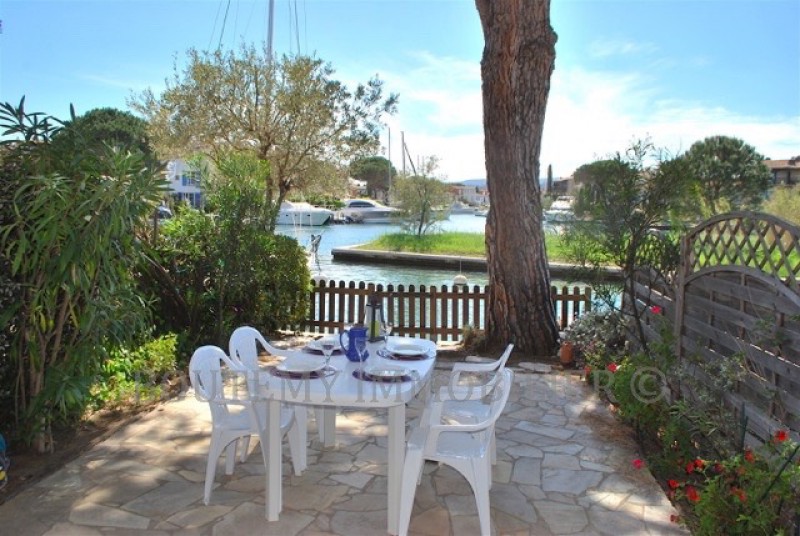 Villa available for rent in Grimaud